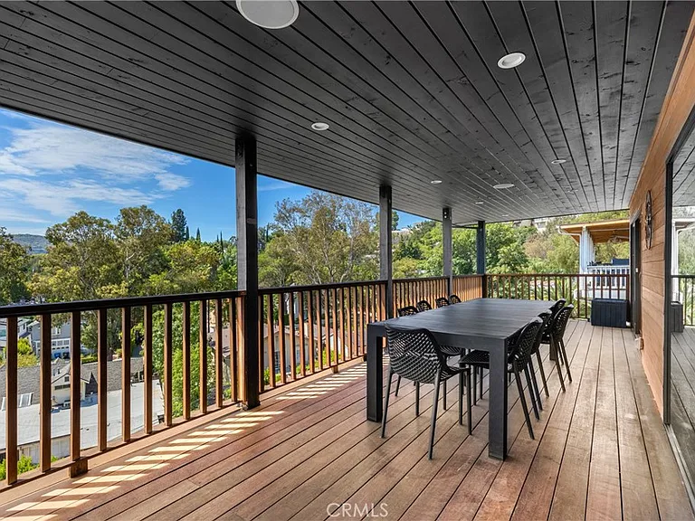 5150 Campo Rd — Photo 5