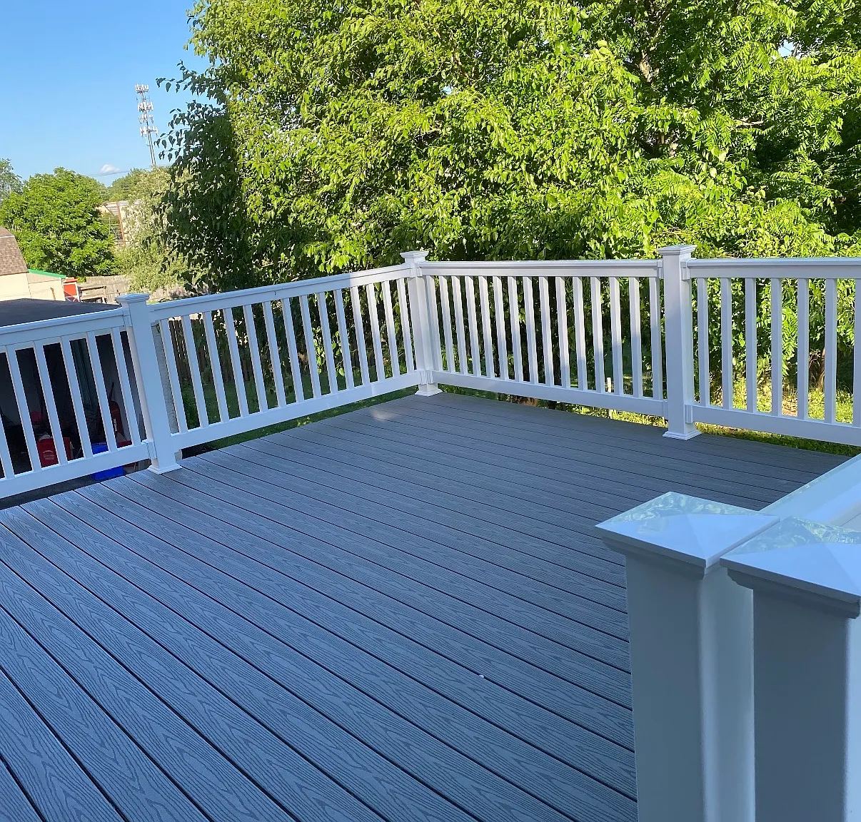 4 bed, 2.5 bath, 2186 sqft, $4,200 — Photo 4