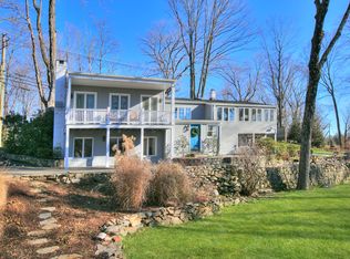 562 Canoe Hill Rd, New Canaan, CT 06840