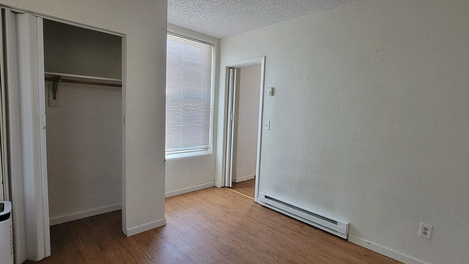 602 Macon Avenue — Photo 4