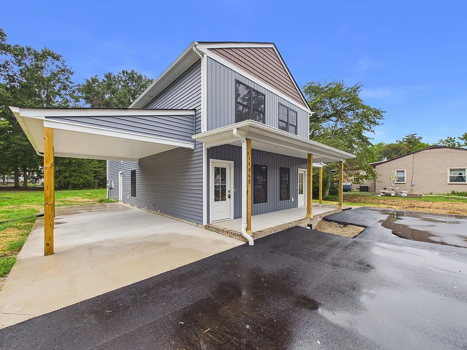 1406 Old Iron Rd #B