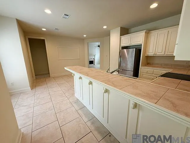 9431 Boone Dr — Photo 6