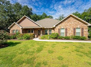 121 Stratford St, Fairhope, AL 36532