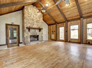 4319 Hickory Wood Ln, Doraville, GA 30360