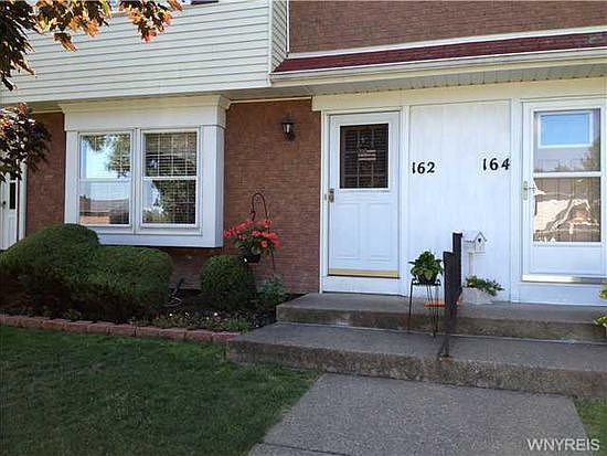 1st image of 162 Holiday Ln
