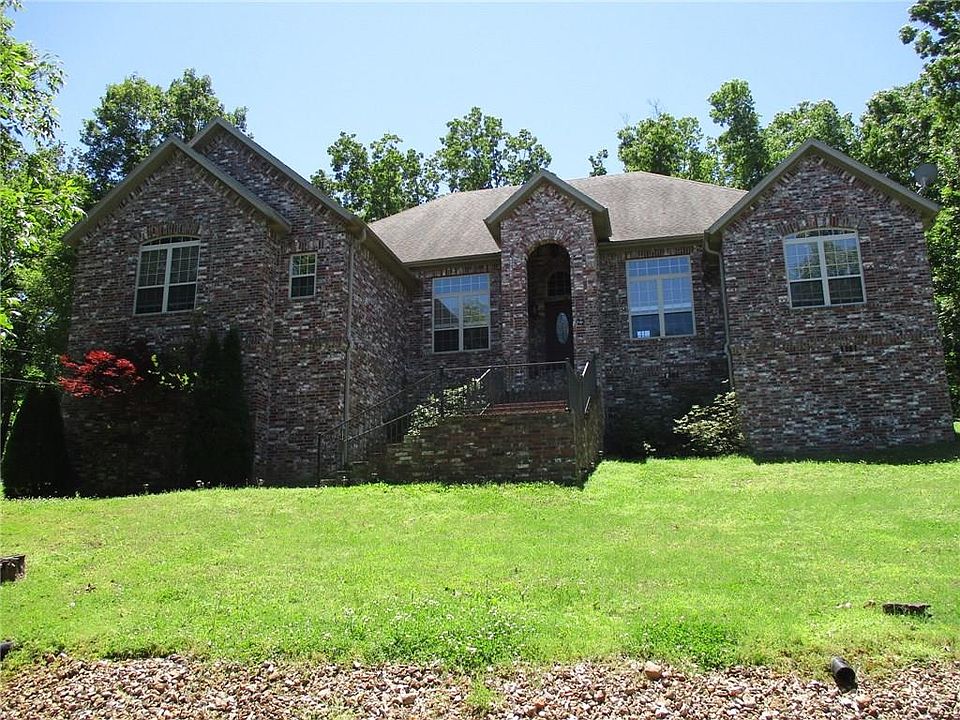 1st image of 27 Llanon Dr