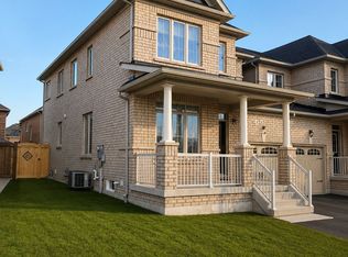 19 Vanwood Cres, Brampton, ON L6P2X4