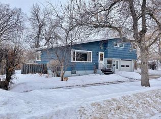 5 10th Ave NW, Minot, ND 58703