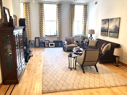 Rented by True Lofts New York LLC | media 13