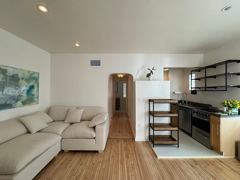 815 Euclid Ave #10 — Photo 12