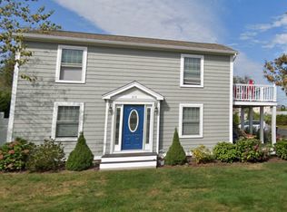 210 Bonnet Shores Rd, Narragansett, RI 02882