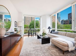 200 Chambers St APT 4P, New York, NY 10007