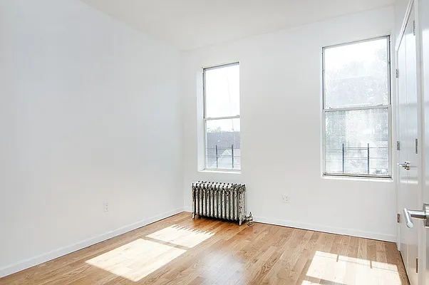 Rented by Bold New York | media 8