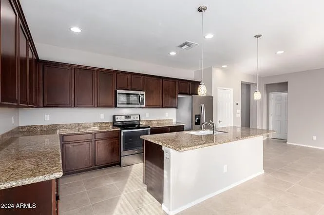 22493 E Camina Plata — Photo 5