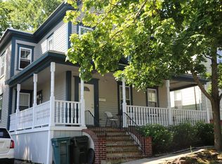 14 Greenwood St #B, Amesbury, MA 01913