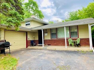 3300 Maple Ln, Hazel Crest, IL 60429