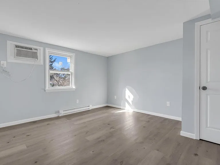 542 Miller Ave #7 — Photo 7