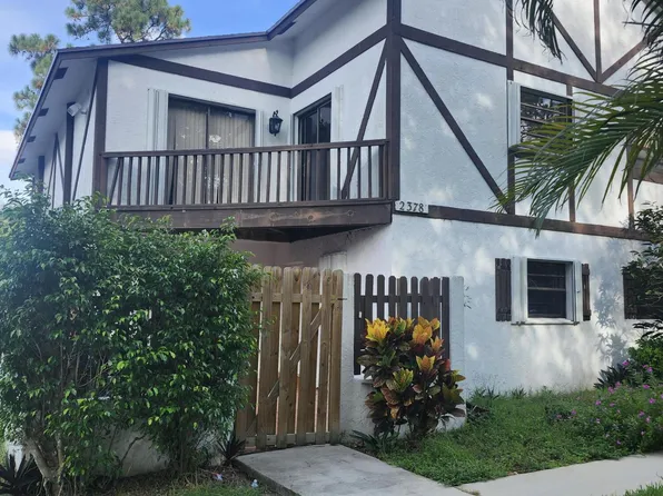 2378 Lena Ln, West Palm Beach, FL 33415