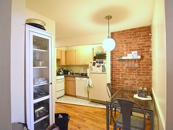 3rd image of 309 Columbus Ave APT 3C
