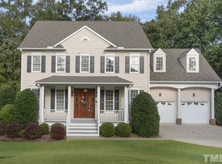 104 Elmcrest Dr, Holly Springs, NC 27540