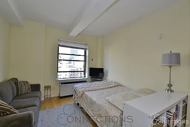 Rented by City Connections Realty