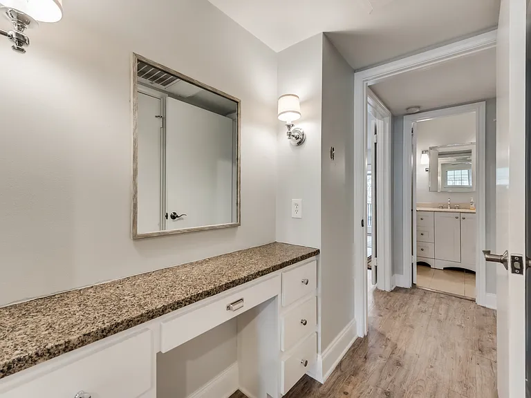 4211 Newton Ave #211 — Photo 15