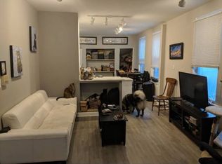 520 N May St APT 2, Chicago, IL 60642