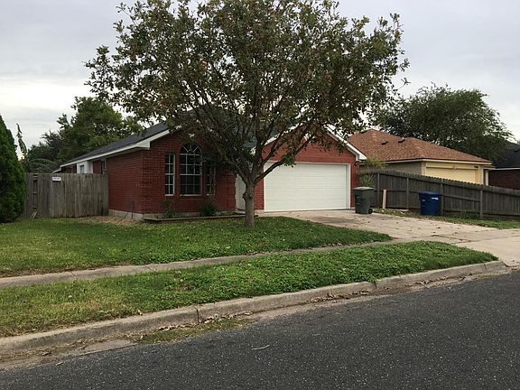 3rd image of 7902 Fox Dr