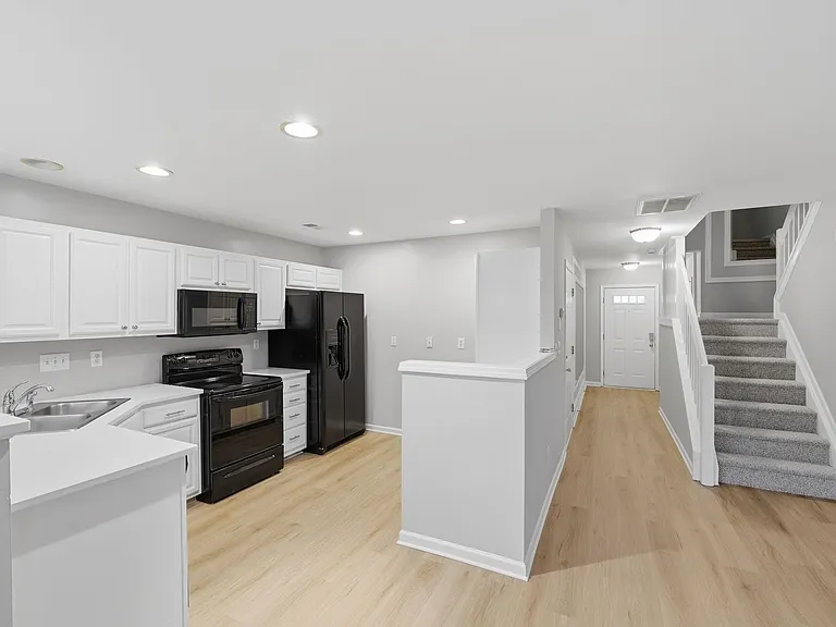 8144 Christmas Ct — Photo 1