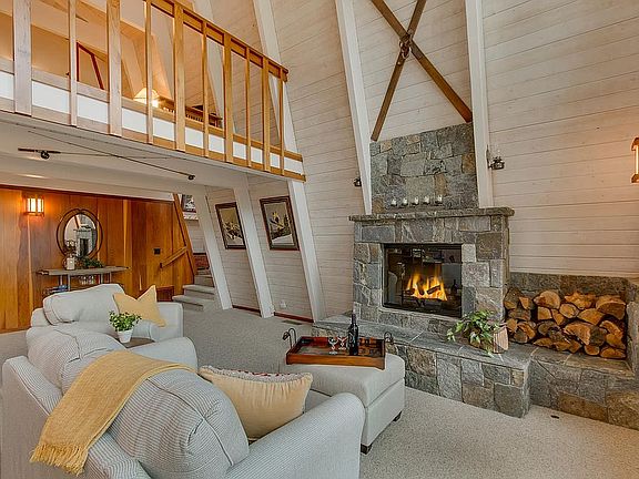 3rd image of 75 Lassen Dr