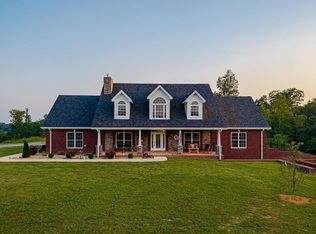 3292 Moss Arcot Rd, Celina, TN 38551