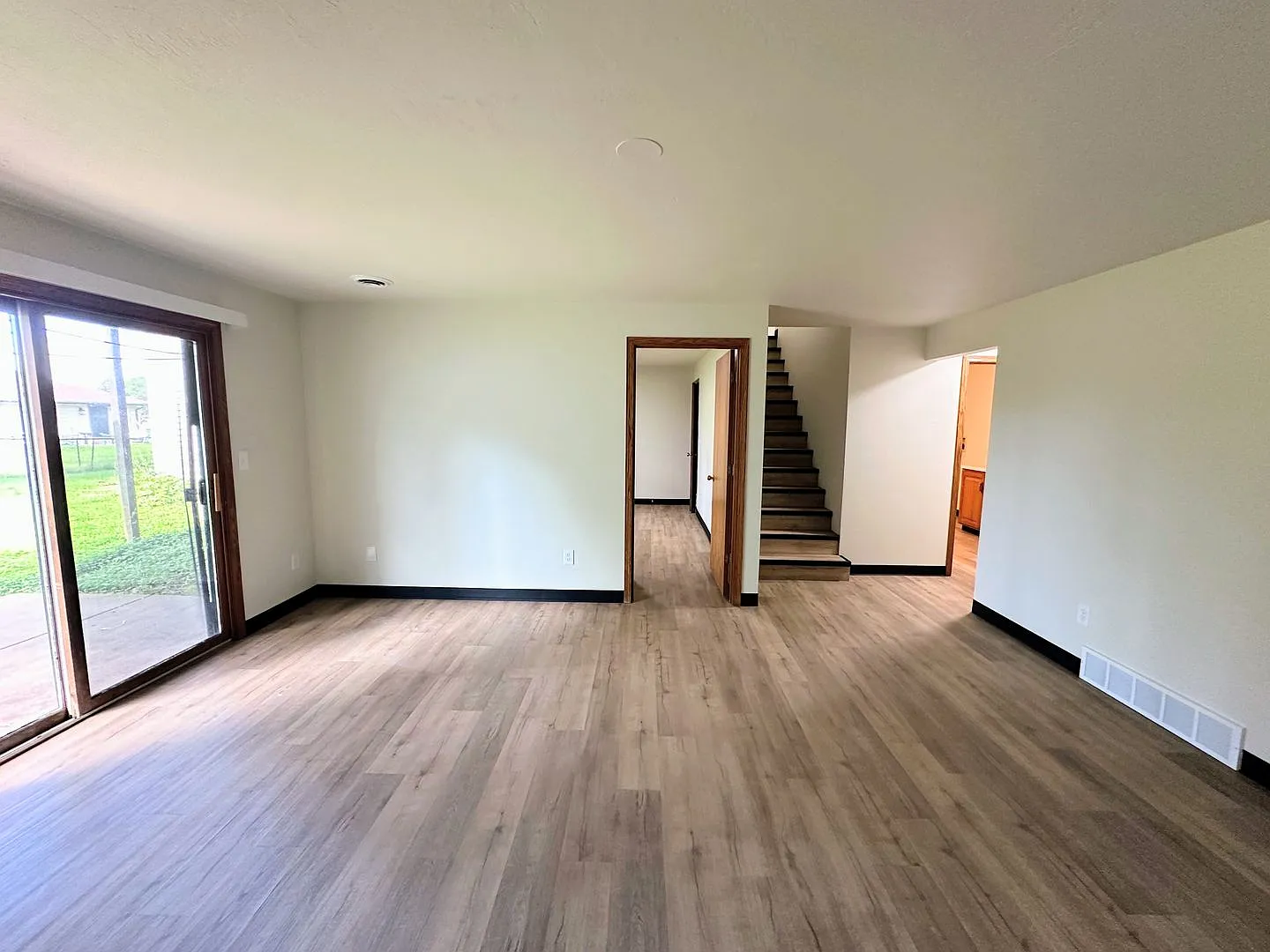 Bader St. Duplex — Photo 4