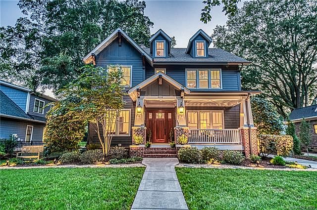2nd image of 3132 Sunset Dr