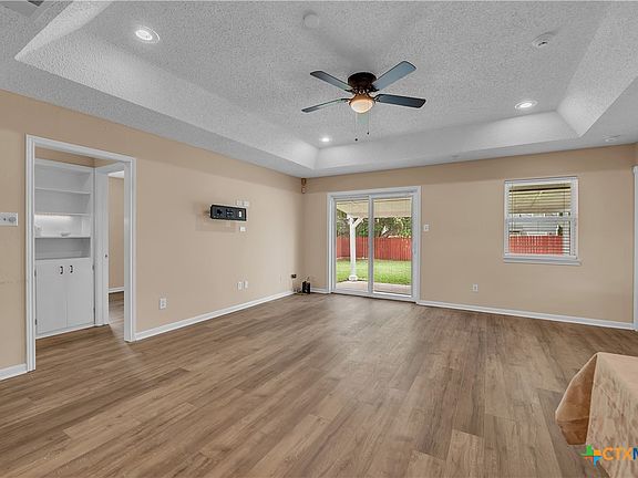 5th image of 1823 Sundown Dr