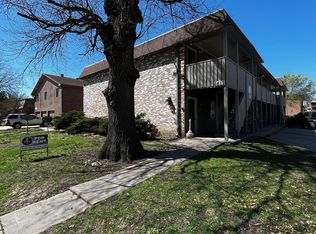 611 S 20th St #2, Lincoln, NE 68510