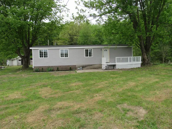 58152 Covered Bridge Rd, Centreville, MI 49032