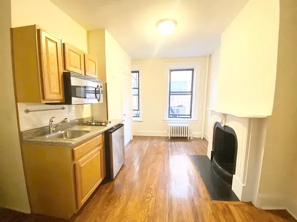 7 Jane Street image 1 of 7