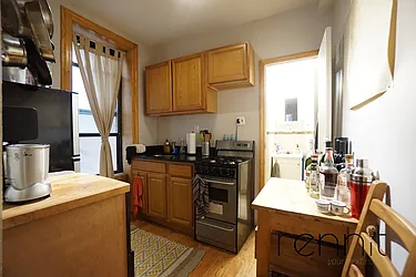 Rented by Rennit Inc.