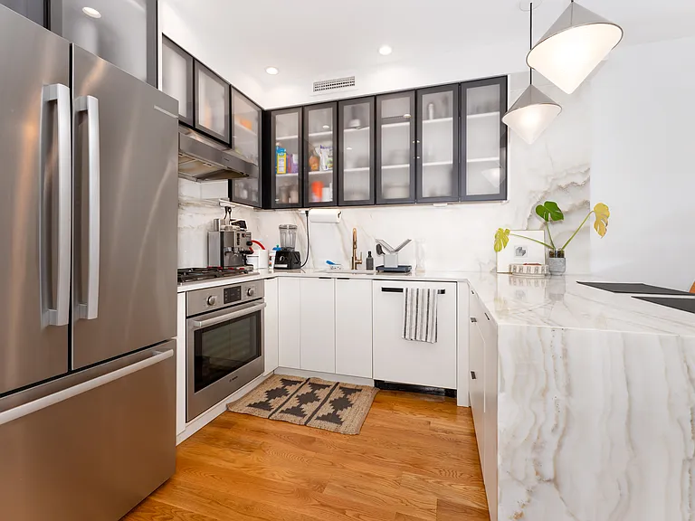 185 Putnam Ave #4 — Photo 5