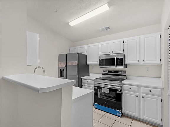 2nd image of 1361 Keys Crossing Dr NE