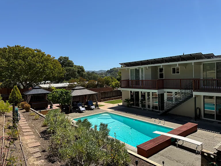 840 Idylberry Rd — Photo 1