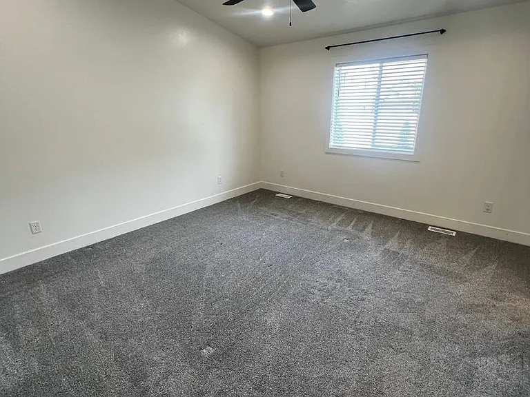 5034 Jake Ave — Photo 9