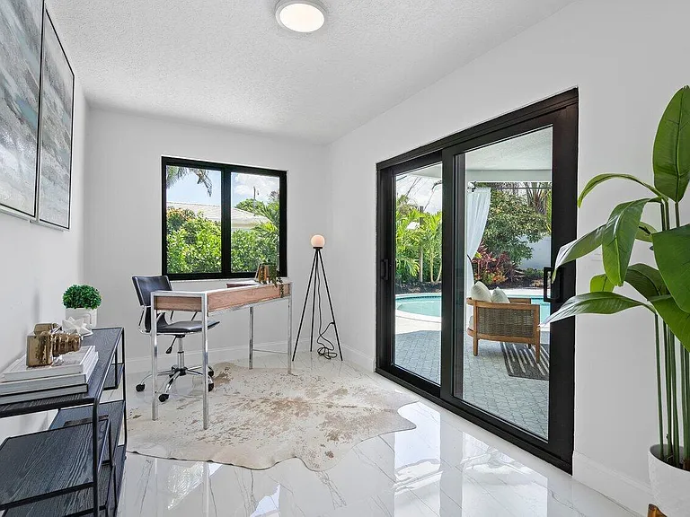 1200 SW 8th St — Photo 18