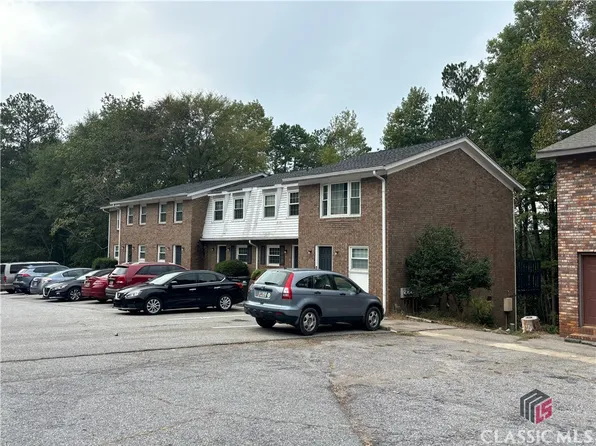 180 Chalfont Ln APT 6, Athens, GA 30606