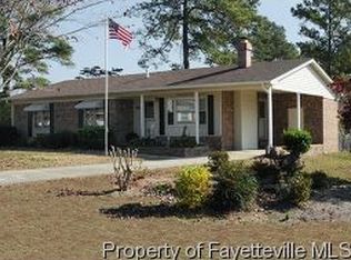 4611 Canterbury Dr, Fayetteville, NC 28304