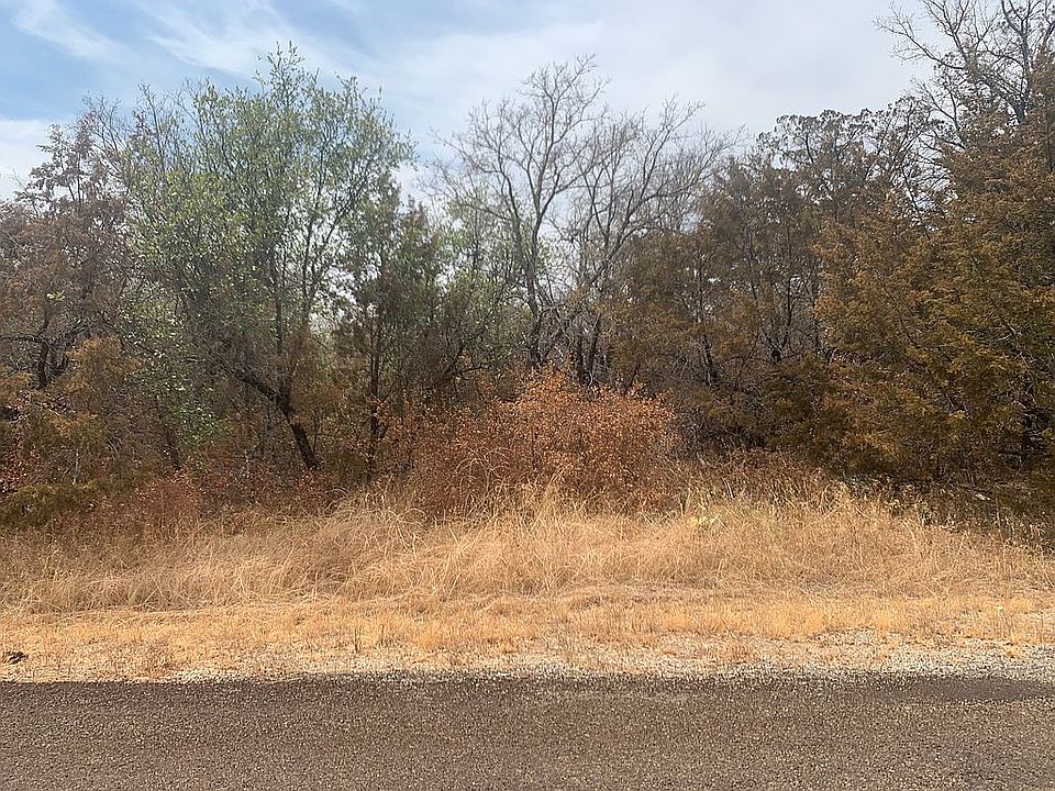 2nd image of 4222 Sherwood Dr