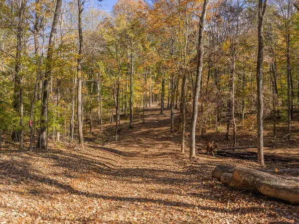 4312 Highway 48 N, Charlotte, TN 37036