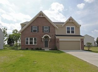 1241 Autumnview Dr, Batavia, OH 45103