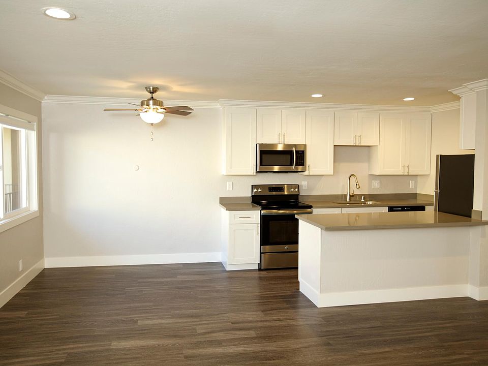 1st image of 1147 Garfield Ave APT 9