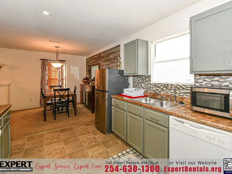 3703 Frigate Dr — Photo 10